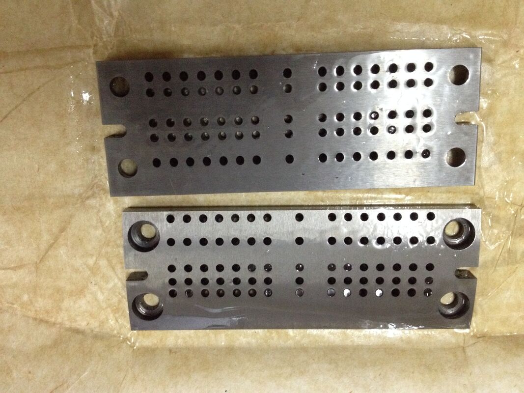 Hauni Protos-Maschine Wolframkarbid-Saugplatte 124×33×6,7 mm für Tabakmaschinen